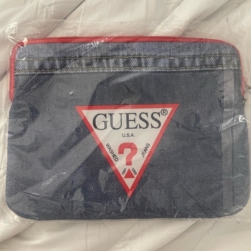 Guess Tablet Case